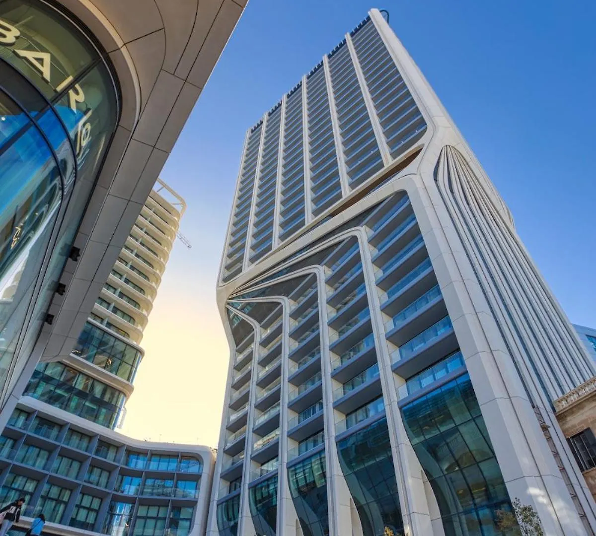 Stunning Apartment In The Iconic Mercury Tower Saint Julian's